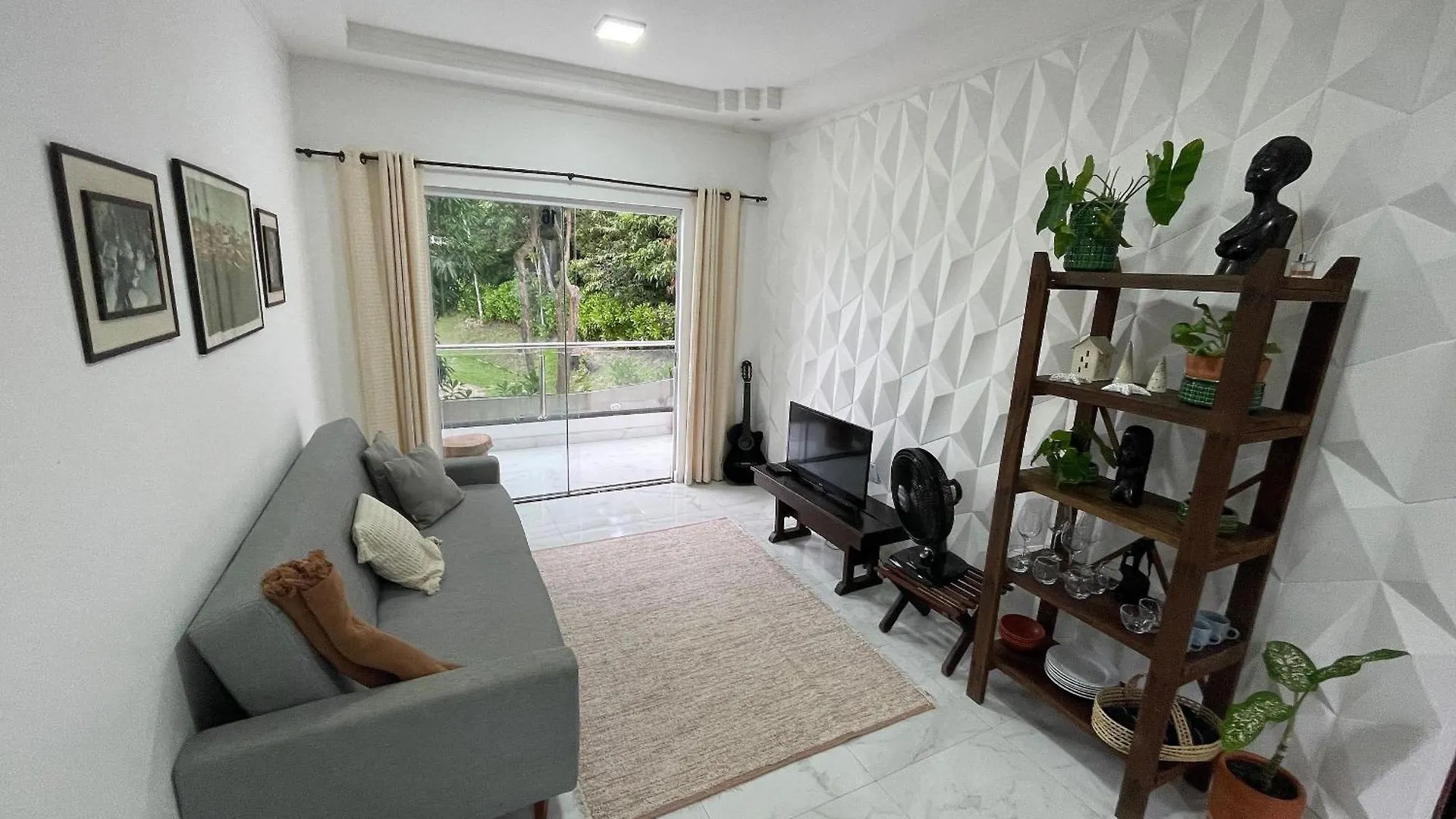 Apto 2/4 500M Da Praia De Taperpuan Porto Seguro Apartment 0*,  Brazil